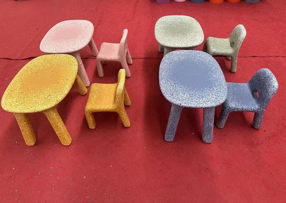 Un buen precio. OEM Mesa y silla de plástico Molde de moldeo rotativo Roto Molde Mesa y silla en línea