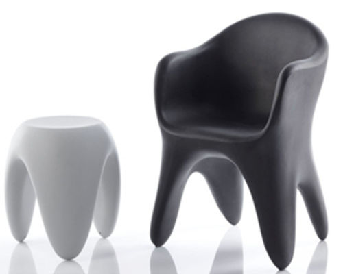 Un buon prezzo. Mobili in plastica a rotazione leggeri e impilabili a colori personalizzati in linea
