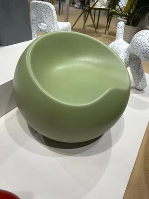 Good price LLDPE Rotomolded Furniture Plastic Chairs Custom Shapes With Rotary Forming Technology online